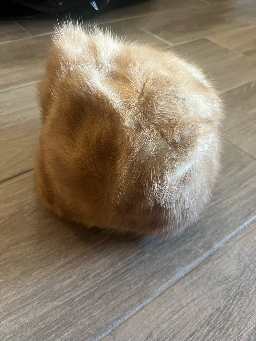 Marché mink fur pillbox Hat in Light Tan